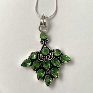 Beautiful, new , 2 in 925 silver , Tsavorite gemstone pendant ,on silver chain .